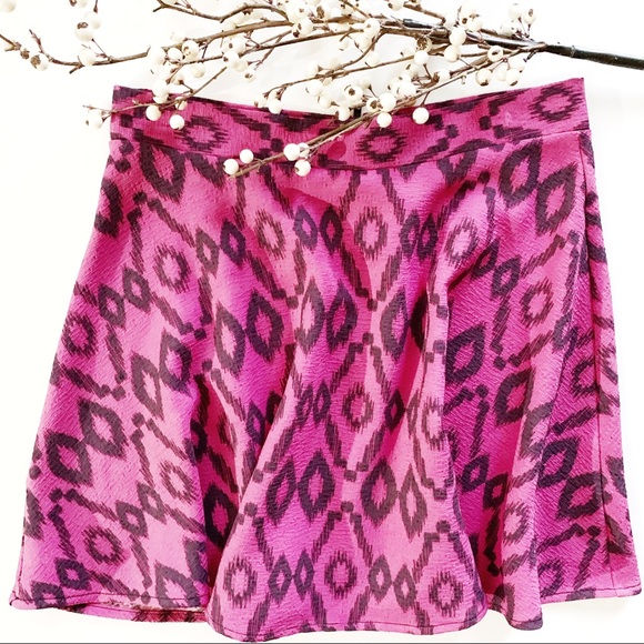 Everly | skater skirt - Picture 1 of 4